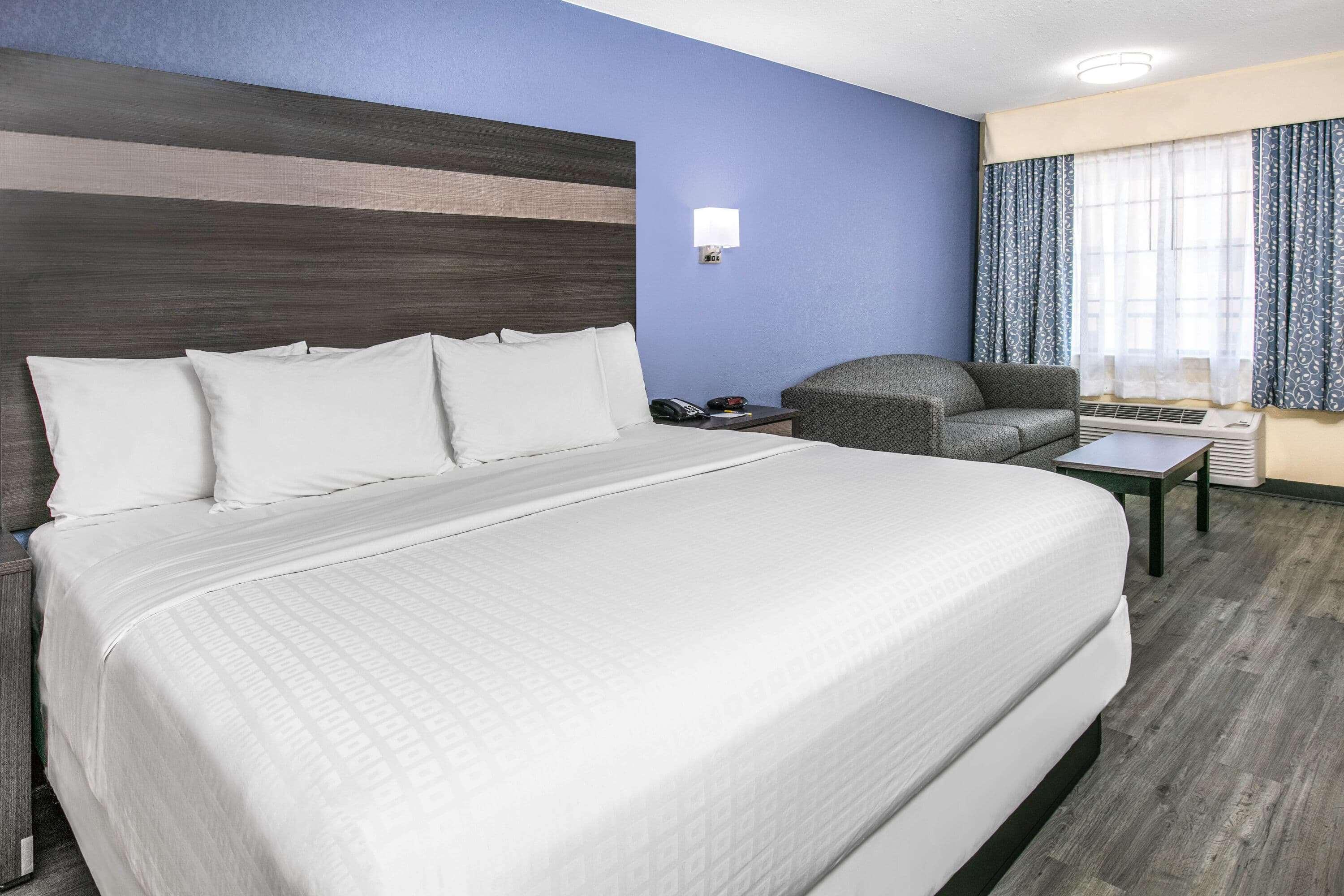 Days Inn By Wyndham Waco Near Downtown University Экстерьер фото